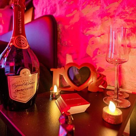 Love Room - Sauna - Secret Suite Au Calme Étampes Kültér fotó