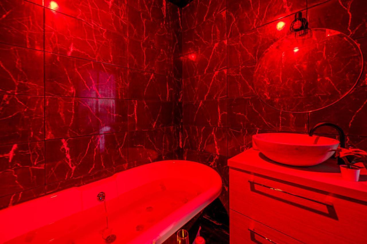 Love Room - Sauna - Secret Suite Au Calme Étampes Kültér fotó