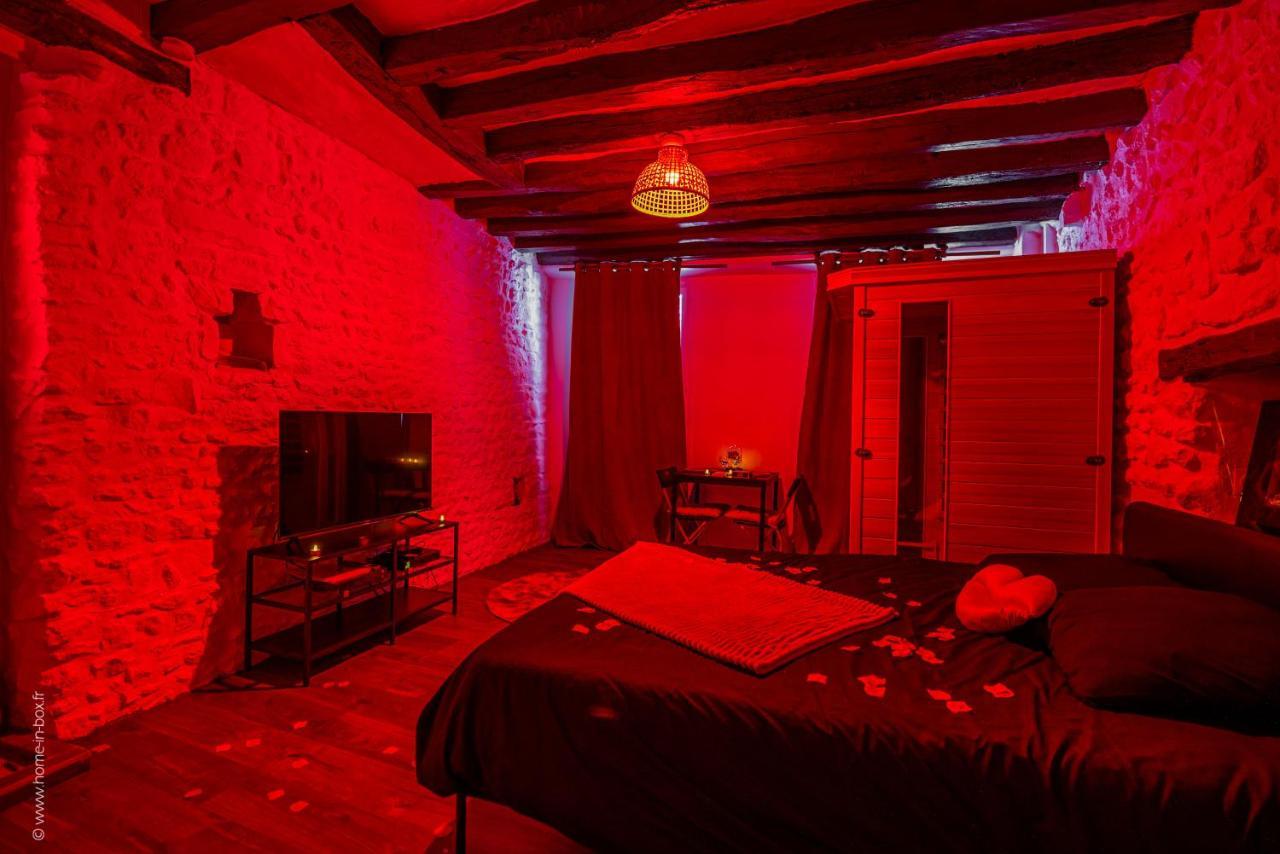 Love Room - Sauna - Secret Suite Au Calme Étampes Kültér fotó